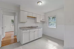 1354 Stein Rd, Ferguson, MO 63135 - Photo 7