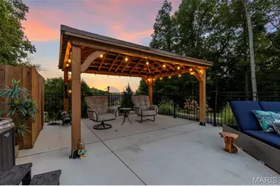 571 Hydepark Drive, Jackson, MO 63755 - Photo 9