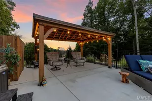 571 Hydepark Dr, Jackson, MO 63755 - Photo 9