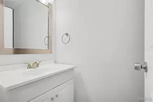 202 King Dr, Saint Charles, MO 63303 - Photo 15