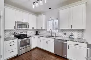 5451 Hagemann Pointe Dr, Saint Louis, MO 63128 - Photo 19