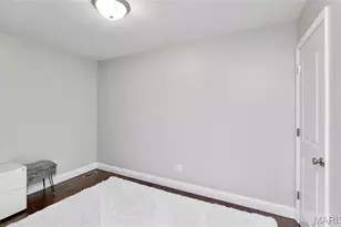 5451 Hagemann Pointe Dr, Saint Louis, MO 63128 - Photo 31