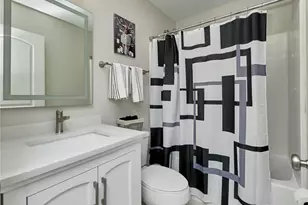 5451 Hagemann Pointe Dr, Saint Louis, MO 63128 - Photo 35