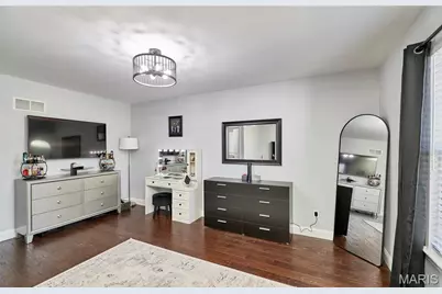 5451 Hagemann Pointe Drive, Saint Louis, MO 63128 - Photo 27