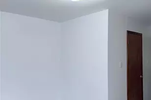 5250 Highland Ave, Saint Louis, MO 63113 - Photo 9