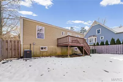 835 N Forest Avenue, Webster Groves, MO 63119 - Photo 11