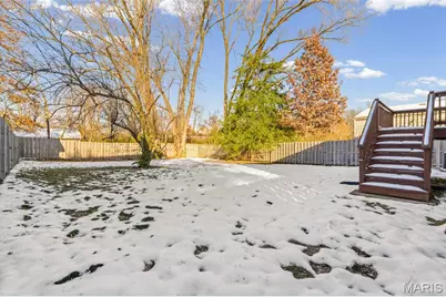 835 N Forest Avenue, Webster Groves, MO 63119 - Photo 9
