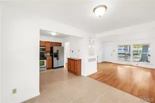 2437 Pinehurst Dr, Saint Louis, MO 63114 - Photo 13