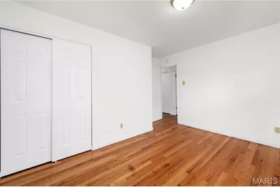 2437 Pinehurst Drive, Saint Louis, MO 63114 - Photo 21