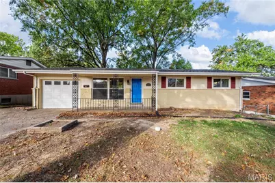 2437 Pinehurst Drive, Saint Louis, MO 63114 - Photo 1