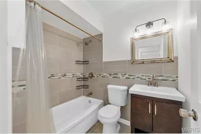 2437 Pinehurst Drive, Saint Louis, MO 63114 - Photo 17