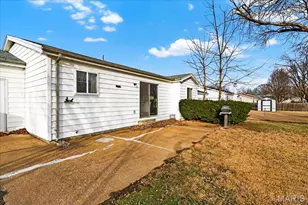 4046 Del Lago Dr, Florissant, MO 63034 - Photo 35