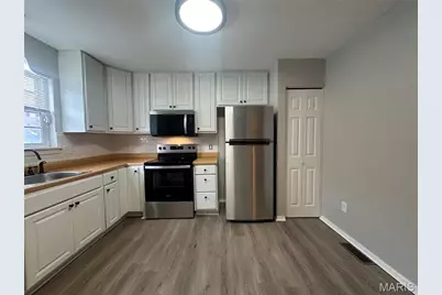 420 Chapel Ridge Drive, Hazelwood, MO 63042 - Photo 9