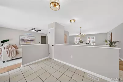 5881 Sir Edward Lane, Florissant, MO 63033 - Photo 15