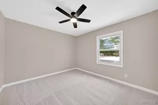 5881 Sir Edward Ln, Florissant, MO 63033 - Photo 21