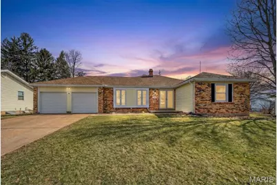 5881 Sir Edward Lane, Florissant, MO 63033 - Photo 1