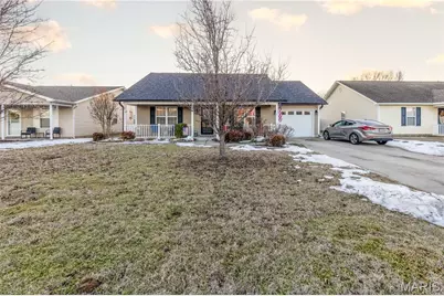 205 Kinder Avenue, Sikeston, MO 63801 - Photo 1