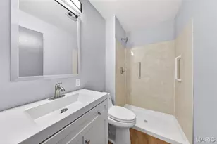 1960 David Dr, Florissant, MO 63031 - Photo 11