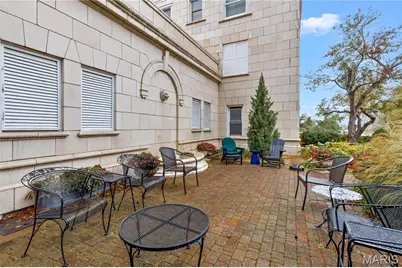 709 S Skinker Boulevard #703, Saint Louis, MO 63105 - Photo 3