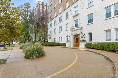 709 S Skinker Boulevard #703, Saint Louis, MO 63105 - Photo 3