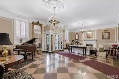 709 S Skinker Boulevard #703, Saint Louis, MO 63105 - Photo 5