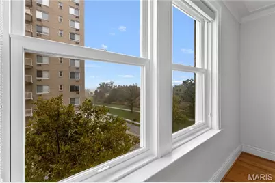 709 S Skinker Boulevard #703, Saint Louis, MO 63105 - Photo 5