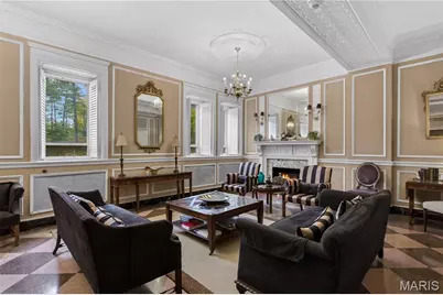 709 S Skinker Boulevard #703, Saint Louis, MO 63105 - Photo 7