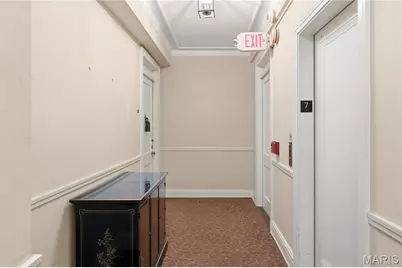 709 S Skinker Boulevard #703, Saint Louis, MO 63105 - Photo 9