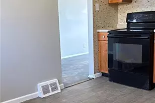 1533 Chesley Dr, Saint Louis, MO 63136 - Photo 11