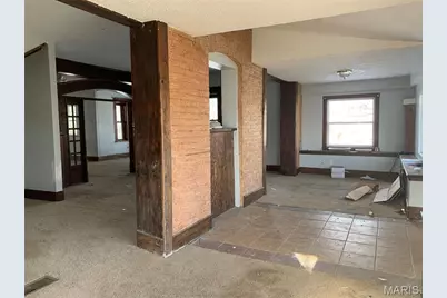325 Iris Court, Saint Clair, MO 63077 - Photo 7