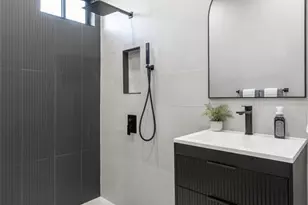 401 E Miller St, De Soto, MO 63020 - Photo 27