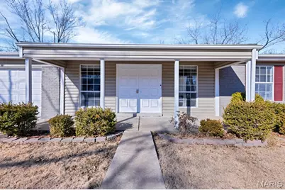 6995 Candlewick Way, Saint Louis, MO 63033 - Photo 3