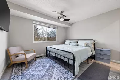 6995 Candlewick Way, Saint Louis, MO 63033 - Photo 15