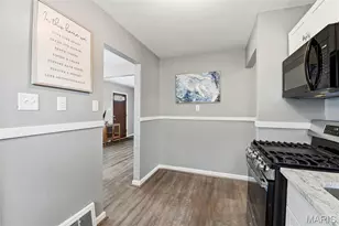 10753 St Stephen Ln, Saint Ann, MO 63074 - Photo 9