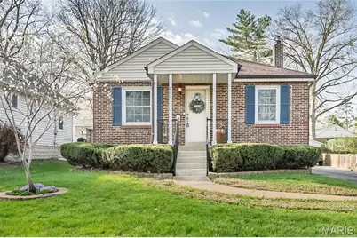 872 Queen Anne Place, Glendale, MO 63122 - Photo 1