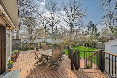 872 Queen Anne Place, Glendale, MO 63122 - Photo 37