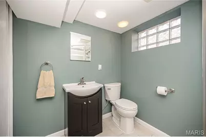 872 Queen Anne Place, Glendale, MO 63122 - Photo 33