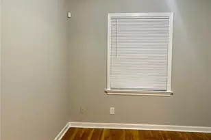 9418 Pattonwood Dr, Jennings, MO 63136 - Photo 9