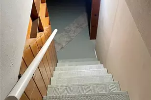 9418 Pattonwood Dr, Jennings, MO 63136 - Photo 25