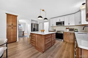 100 Gailwood Dr, Saint Peters, MO 63376 - Photo 9