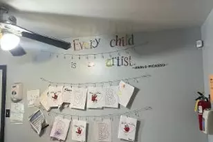 10047 Castle Dr, Saint Louis, MO 63136 - Photo 7