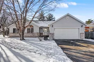 205 Adams Ct, New Haven, MO 63068 - Photo 1