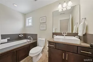 6916 Amherst Ave, University City, MO 63130 - Photo 21