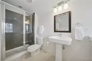 6916 Amherst Ave, University City, MO 63130 - Photo 27