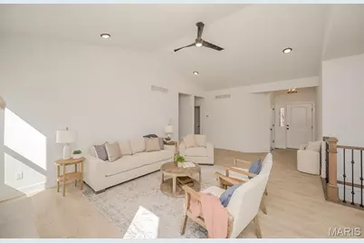 171 Sydnorville, Troy, MO 63379 - Photo 9