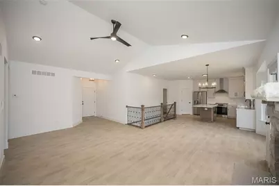 171 Sydnorville, Troy, MO 63379 - Photo 11