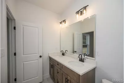 171 Sydnorville, Troy, MO 63379 - Photo 37