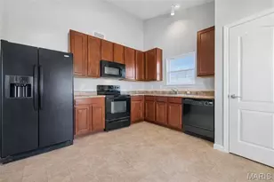 1233 Piedmont Cir, Saint Peters, MO 63304 - Photo 7