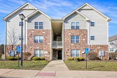 1233 Piedmont Circle, Saint Peters, MO 63304 - Photo 1
