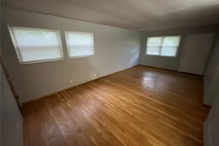 10726 Glen Garry Rd, Glasgow Village, MO 63137 - Photo 9